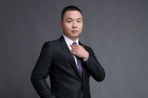 心系公益，善行致远 | 多宝注册网（中国区）首页集团董事长“慈善达人”罗宁弟获官